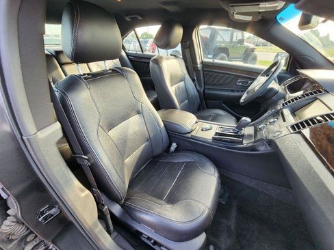 Used 2015 Ford Taurus Limited FWD image 15