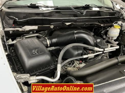 Used 2017 RAM 1500 Classic SLT w/ SLT Plus D←cor Group image 39