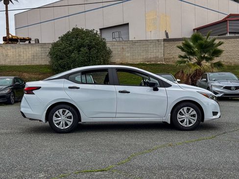New 2025 Nissan Versa S w/ Trunk Package image 3