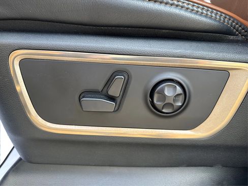 Used 2019 RAM 1500 Limited image 22