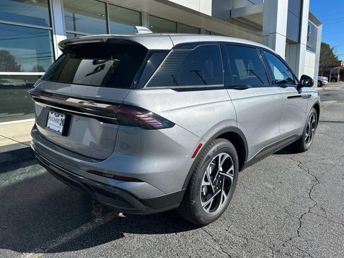 New 2025 Lincoln Nautilus Premier w/ Equipment Group 102A image 8