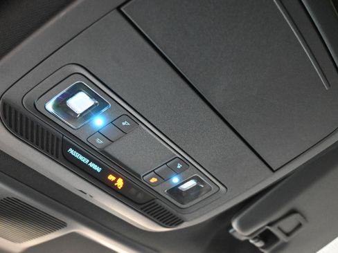 Used 2025 Ford Mustang Mach-E GT image 27