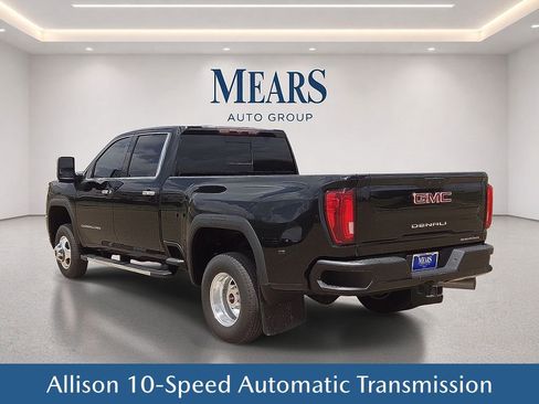 Used 2022 GMC Sierra 3500 Denali AWD/4WD image 4