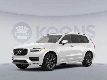 Used 2016 Volvo XC90 T6 Momentum w/ Momentum Plus Package