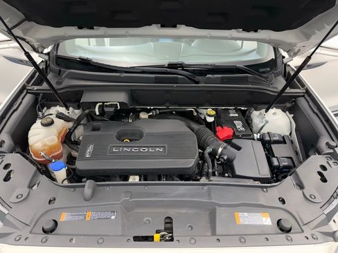 Used 2019 Lincoln Nautilus Reserve image 8