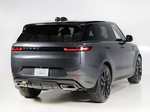 New 2026 Land Rover Range Rover Sport Dynamic SE AWD/4WD image 2