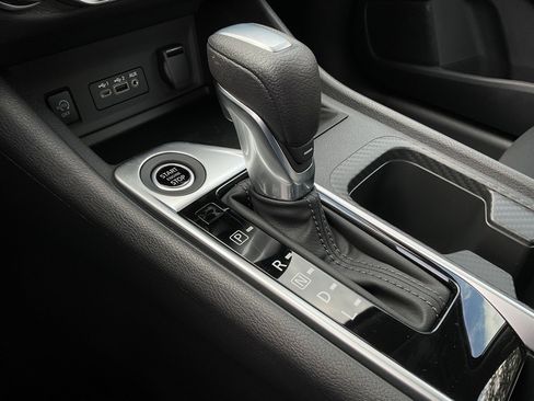 New 2025 Nissan Sentra SV w/ All-Weather Package image 31