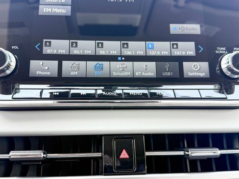 New 2025 Mitsubishi Outlander 4WD Plug-In Hybrid image 27