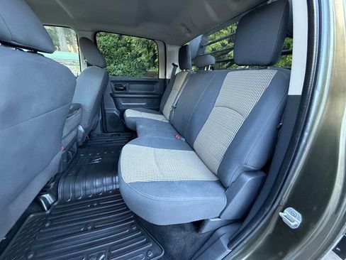 Used 2012 RAM 3500 ST w/ Chrome Appearance Group image 14