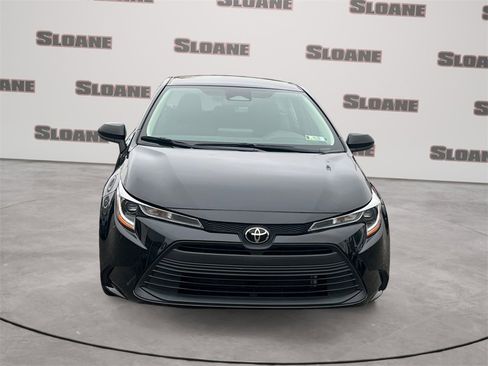 Used 2024 Toyota Corolla LE image 8