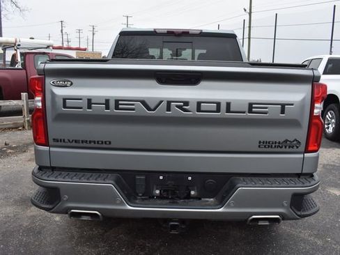 Used 2023 Chevrolet Silverado 1500 High Country w/ High Country Premium Package image 4