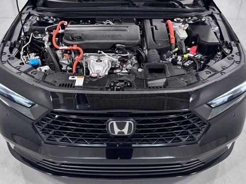 Used 2024 Honda Accord Touring image 29