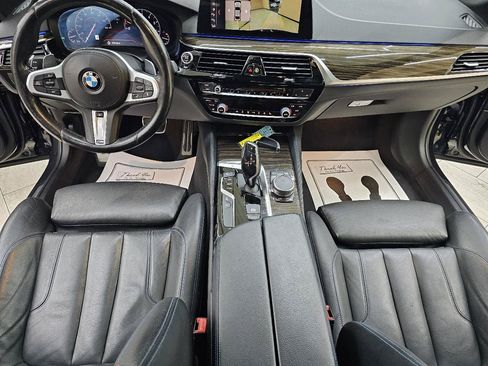Used 2019 BMW 530i w/ M Sport Package RWD image 30
