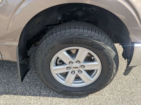Used 2023 Ford F150 XLT AWD/4WD image 11