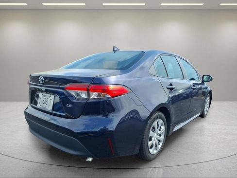Used 2023 Toyota Corolla LE FWD image 3