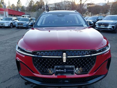 New 2026 Lincoln Nautilus Reserve AWD/4WD image 2