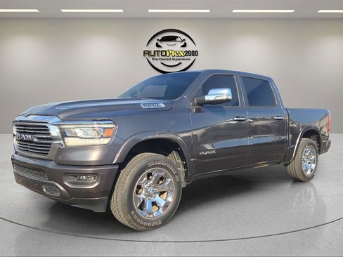 Used 2019 RAM 1500 Laramie image 3