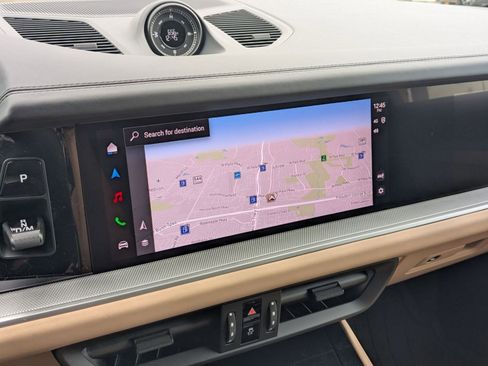 New 2026 Porsche Cayenne S image 17