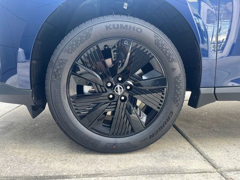 New 2026 Nissan Murano SV AWD/4WD image 25