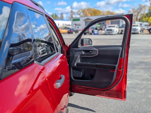 Used 2024 Ford Bronco Sport Big Bend image 38