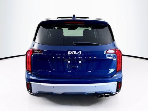 Certified 2024 Kia Telluride S w/ S Sunroof Package AWD/4WD image 6