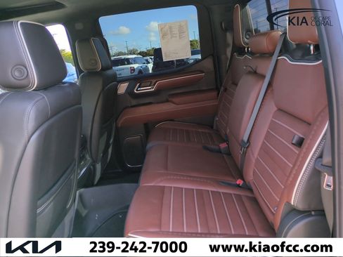Used 2024 GMC Sierra 1500 Denali Ultimate image 13