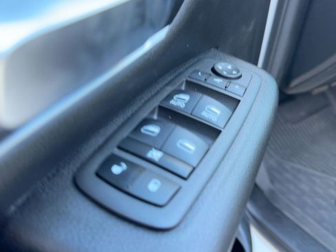 Used 2022 RAM 1500 Lone Star image 29