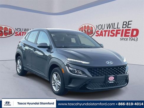 Certified 2023 Hyundai Kona SE w/ Cargo Package image 1