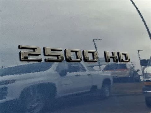 Used 2025 Chevrolet Silverado 2500 LT w/ Trail Boss Package image 37