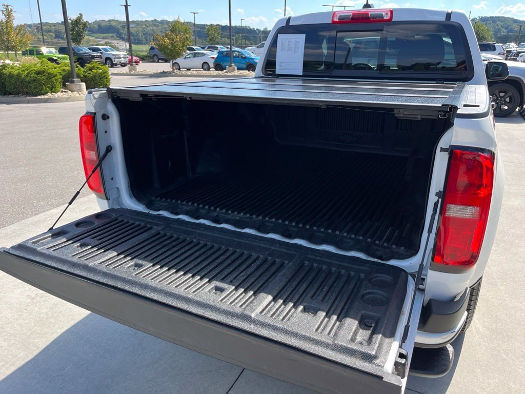 Used 2021 Chevrolet Colorado Z71 w/ Safety Package AWD/4WD image 21