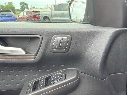 Used 2020 Ford Escape Titanium AWD/4WD image 12