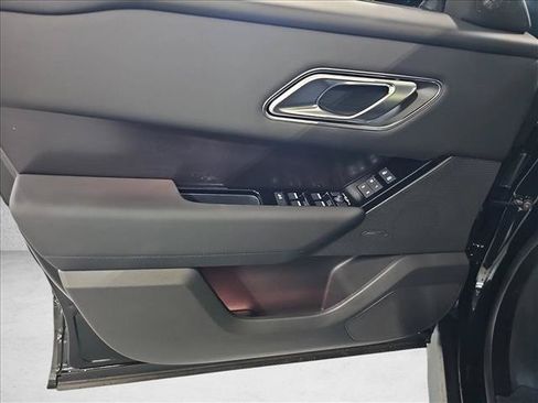 Used 2026 Land Rover Range Rover Velar Dynamic SE AWD/4WD image 27