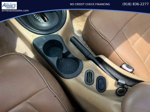 Used 1998 Ford Mustang Convertible RWD image 8