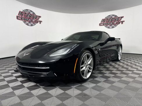 Used 2018 Chevrolet Corvette Stingray Coupe w/ Battery Protection Package image 1