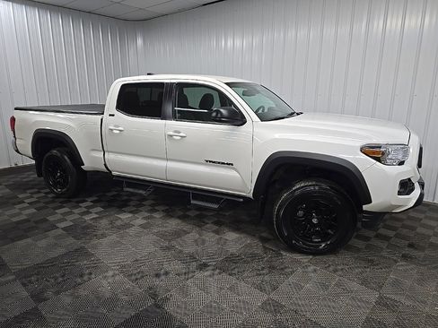 Used 2023 Toyota Tacoma SR5 w/ SX Package image 1