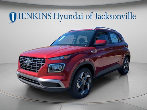 New 2025 Hyundai Venue SEL FWD image 7