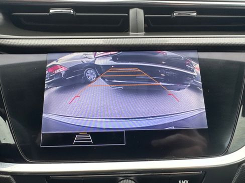 Used 2021 Buick Encore GX Essence image 18