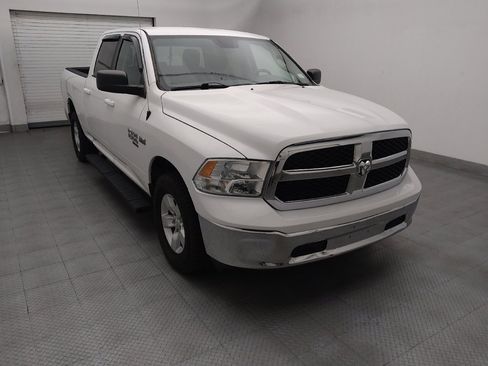Used 2020 RAM 1500 Classic SLT RWD image 13