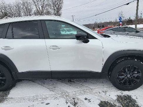 Used 2025 MAZDA CX-50 AWD 2.5 S w/ Premium Package image 3