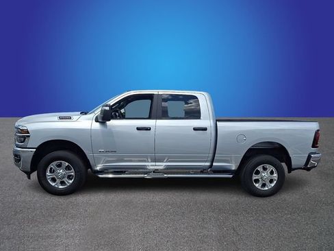 Used 2026 RAM 2500 Big Horn AWD/4WD image 7