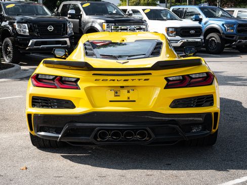 Used 2026 Chevrolet Corvette Z06 RWD image 9
