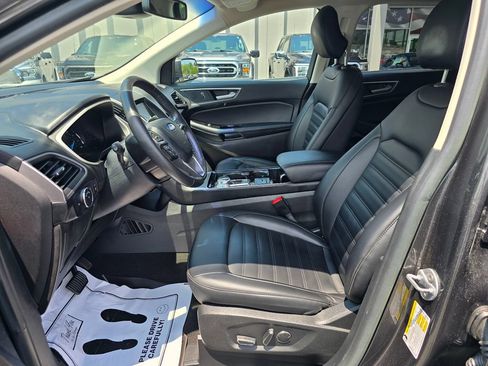 Used 2019 Ford Edge SEL w/ Equipment Group 201A FWD image 10