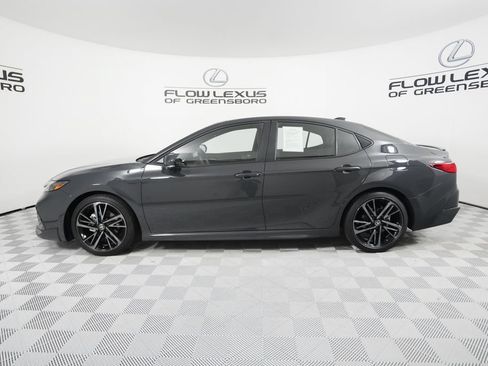 Used 2025 Toyota Camry XSE FWD image 4