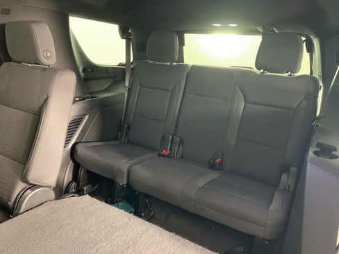 Used 2022 GMC Yukon SLE w/ Gmc Pro Safety Plus Package image 31
