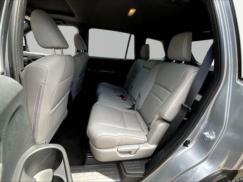 Used 2023 Honda Passport EX-L image 23