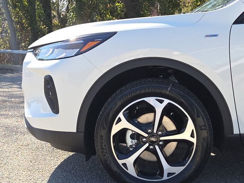 New 2026 Ford Escape ST-Line Select w/ Tech Pack #1 AWD/4WD image 5