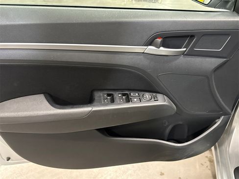 Used 2019 Hyundai Elantra SEL w/ Cargo Package image 7