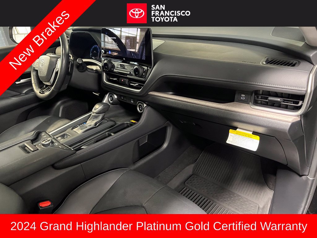 Certified 2024 Toyota Grand Highlander AWD image 22