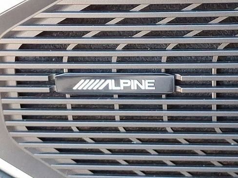 Used 2024 Jeep Wagoneer Series II w/ Flexible Seating Group RWD image 28