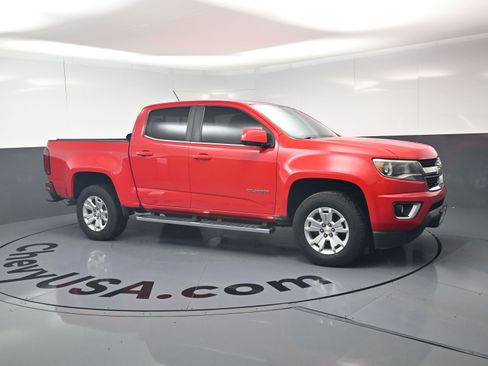 Used 2020 Chevrolet Colorado LT w/ LT Convenience Package RWD image 2